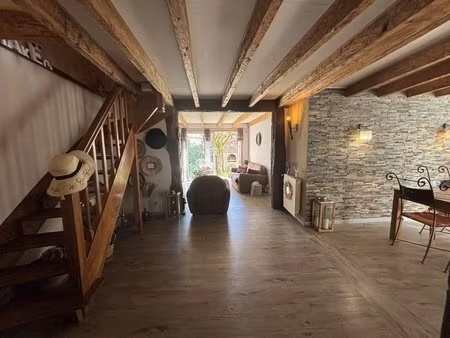 maison en pierre proche sainte bazeille