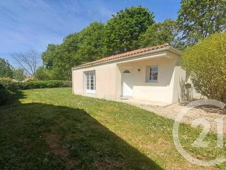 vente maison à grosbreuil (85440) : à vendre / 90m² grosbreuil