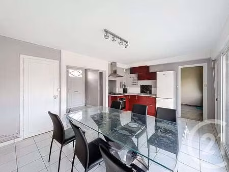vente maison à guingamp (22200) : à vendre / 83m² guingamp