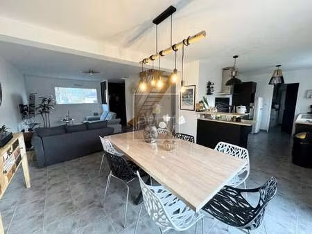 location maison à vitré (35500) : à louer / 114m² vitré