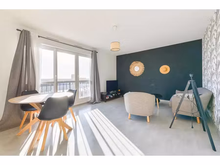 vente appartement 4 pièces 87 m² nantes (44100)