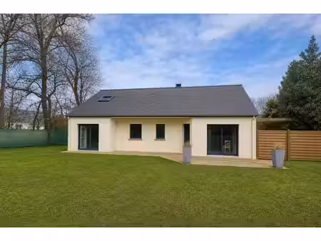 maison de 115 m² avec vaste jardin à la chapelle-launay