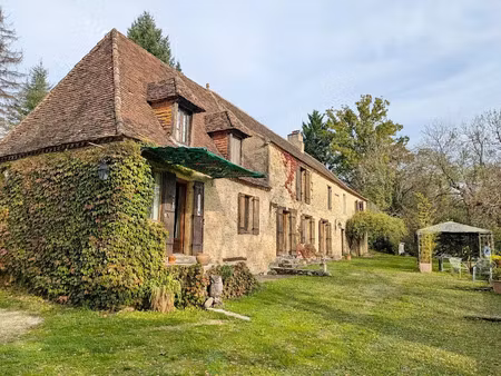 vente maison 7 pièces 217 m² à coux-et-bigaroque (24220)  449 000 €