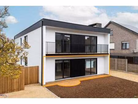 ruim gelijkvloersappartement op centrale locatie!