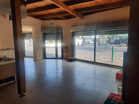 location locaux professionnels 5 pièces 110 m² à saint-denis (97400)  41 600 €