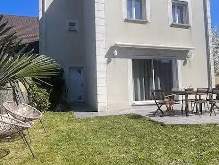 vente maison 5 pièces 155 m² à le blanc-mesnil (93150)  526 000 €