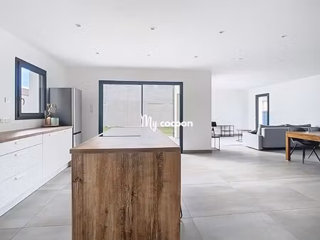 maison de luxe à vendre dans le quartier le-trillet