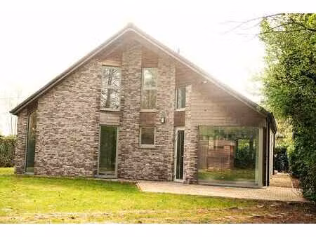 maison 3 façades prête à emménager à putte