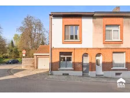 maison mitoyenne proche centre de tirlemont