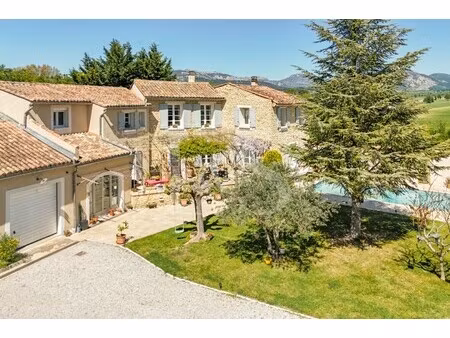 ferme à vendre à aubignan