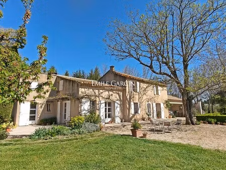 ferme à vendre dans le quartier dr ayme