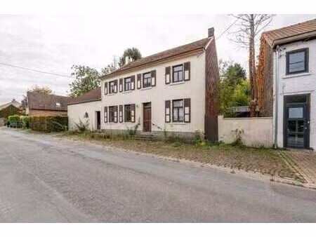 maison de caractère - 4 façades - grand jardin