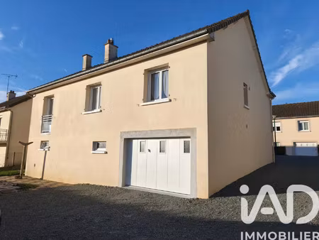 vente maison 5 pièces 85 m² villaines-la-juhel (53700)
