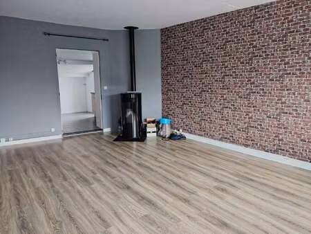 location appartement 2 pièces à la chapelle basse mer (44450) : à louer 2 pièces / 65m² la
