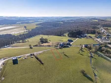 terrain à vendre pour une maison 3 façade à durbuy