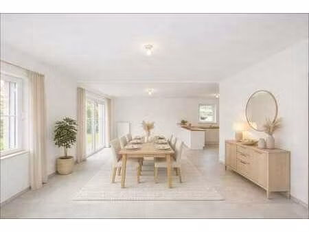 a louer - superbe maison 4 façades à forrières (nassogne)