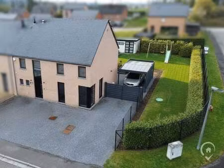 sous option !!! maison 3 chambres sans travaux (2018) à ven…