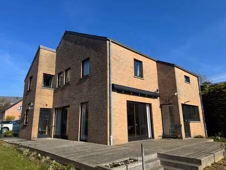 vendu // maison 4 ch + bureau avec garage  jardin sud !