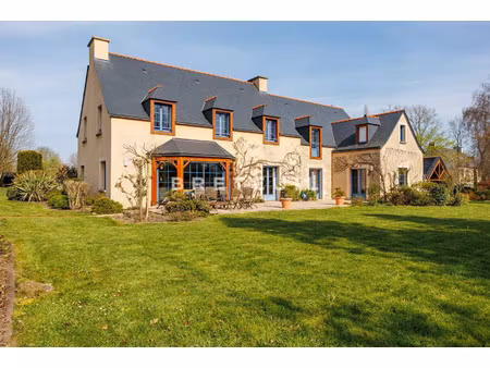 maison de luxe à vendre à saint-andré-des-eaux