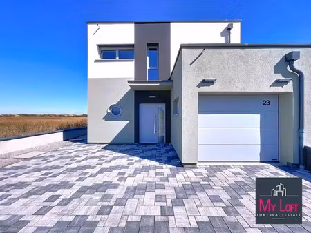 maison de luxe à vendre à saulny