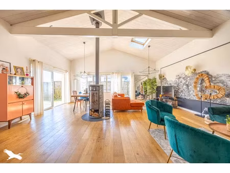 vente maison 6 pièces 135 m² à salles-sur-mer (17220)  499 500 €