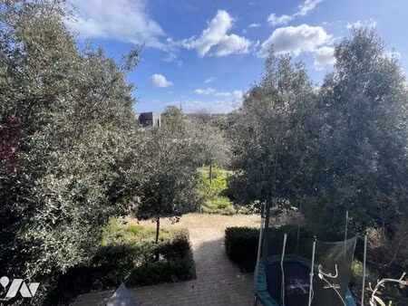 maison de luxe à vendre à séné