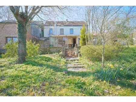 maison 3 chambre avec jardin  terrasse et grenier