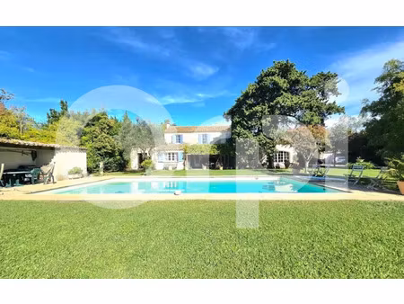 vente maison 5 pièces 238 m² à arles (13200)  890 000 €