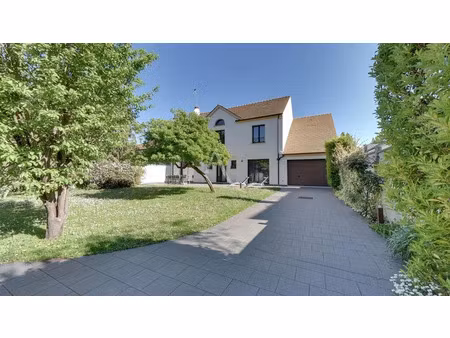 vente maison 7 pièces 200 m² à bry-sur-marne (94360)  1 360 000 €