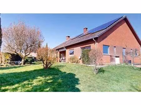 magnifique villa 5 chambres  22 panneaux  garage  jardin sud