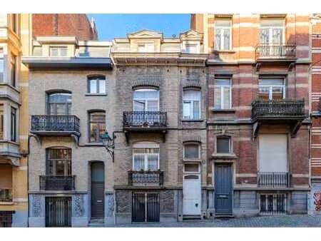 maison bourgeoise entre la pl van meenen et le parc