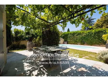 vente maison 5 pièces 120 m² à aix-en-provence (13090)  689 000 €