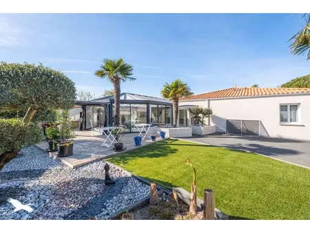 vente maison 7 pièces 170 m² à arvert (17530)  680 550 €