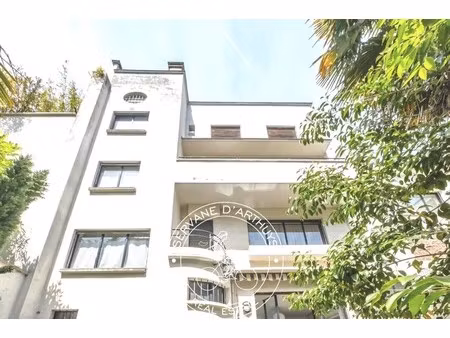 hôtel particulier à vendre dans le quartier montsouris dareau