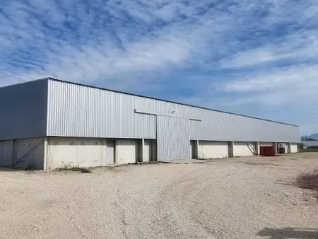 vente maison 1 pièce 1712 m² à bédarrides (84370)  830 000 €