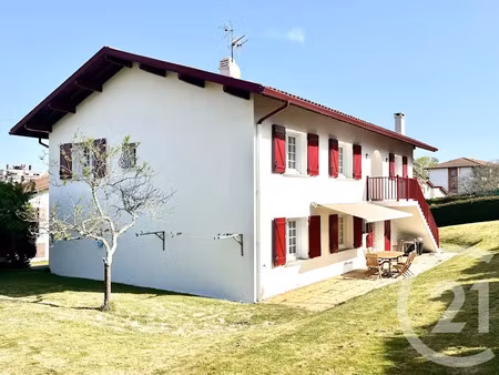 vente maison 9 pièces 213 m² à ciboure (64500)  842 000 €