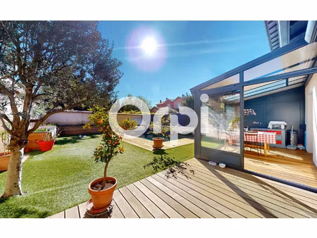 maison bron 120 m² t-4 à vendre  540 000 €