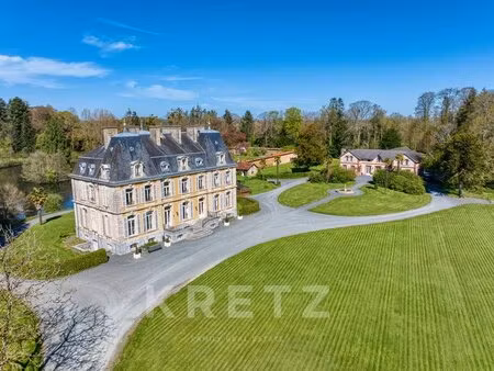 château xixe siècle sur 39ha avec orangerie commerciale 50 couch