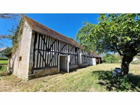 ? écuries normandes + grange – 1 5 ha – 276 000 € – pays d’auge calvados