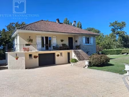 maison sur sous-sol 10 min de brantome