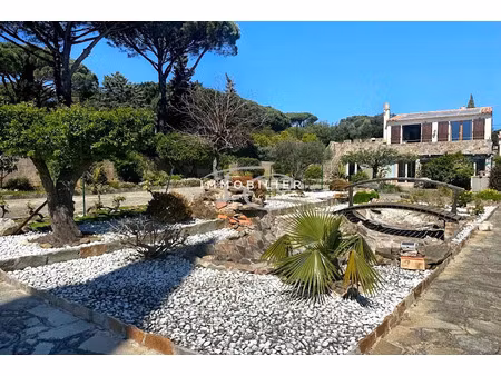 vente maison 5 pièces 140 m² à la croix-valmer (83420)  1 590 000 €