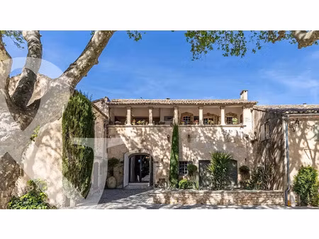 vente propriété 662.1 m² à paradou (13520)  5 900 000 €