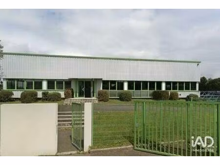 vente local d'activités 2 970 m²