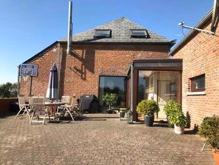 belle et spacieuse villa - gottignies