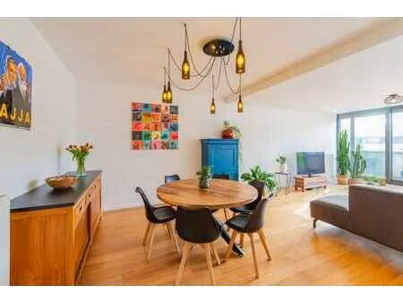 magnifique appartement lumineux avec grande terasse à alsemb