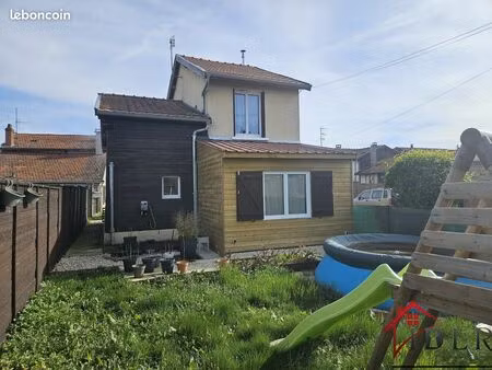 chalet 5 pièces 91 m²