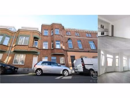 immeuble mixte à vendre avec 4 chambres   evere (vbe08399)