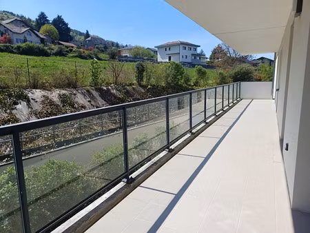 vente appartement 3 pièces 66.14 m² à evian-les-bains (74500)  290 000 €