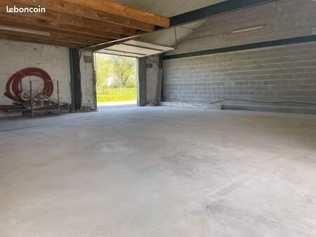 atelier garage entrepôt