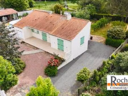 vente maison à saint-paul-mont-penit (85670) : à vendre / 105m² saint-paul-mont-penit